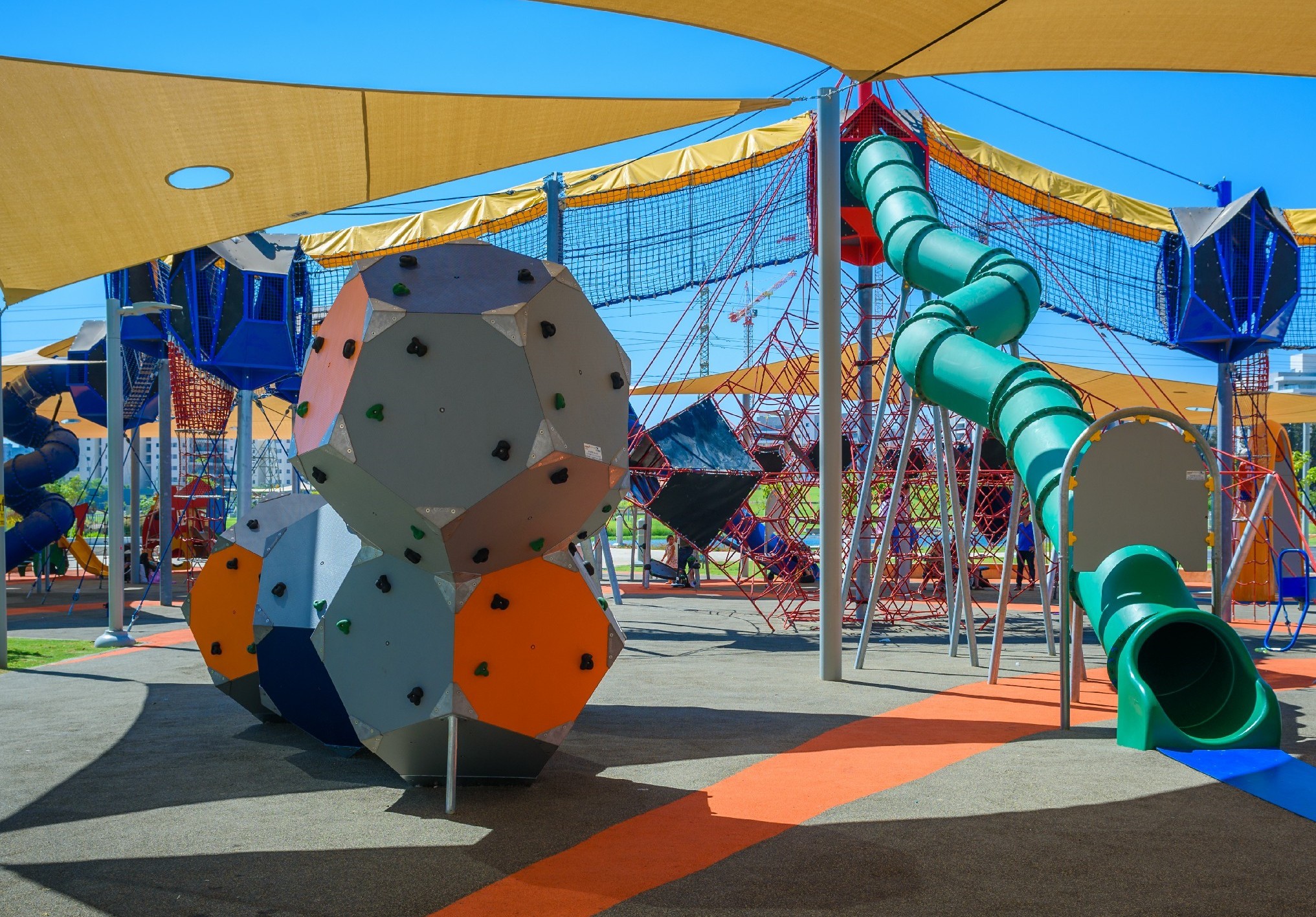 ���� ���� ����