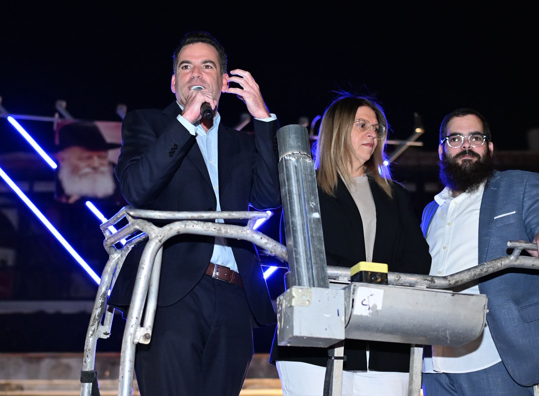 ������ ����� ������