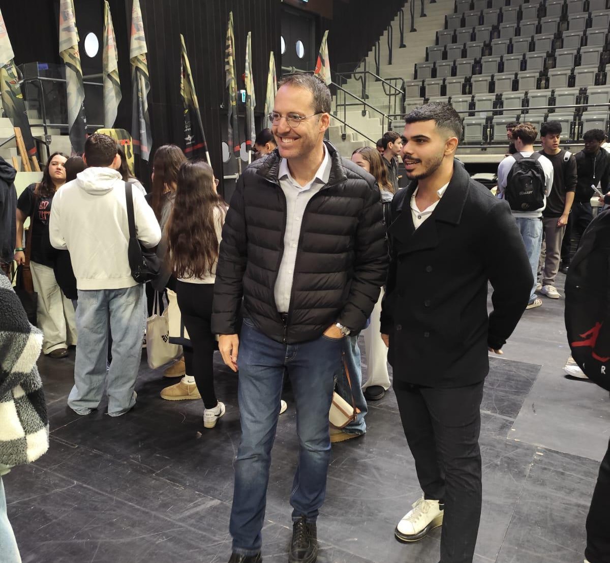 ��� ���� ���?